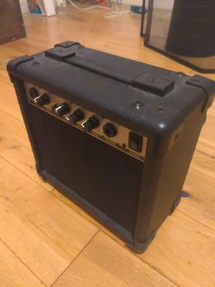 Photo of free Starter guitar amp (Gosforth NE3) #2