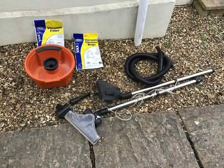 Photo of free Vax carpet and general cleaner (BA1) #2