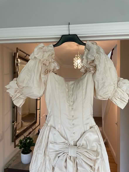 Photo of free Vintage designer wedding dress (Central maidstone) #4