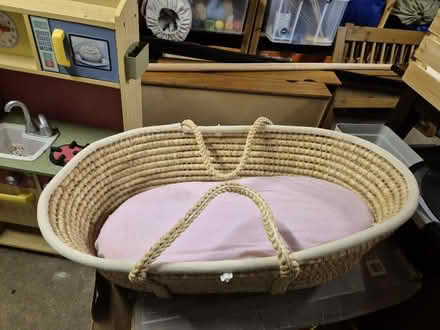 Photo of free Moses Basket (E4) #1