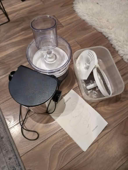 Photo of free Vegetable Blender (Askew Road W12) #1