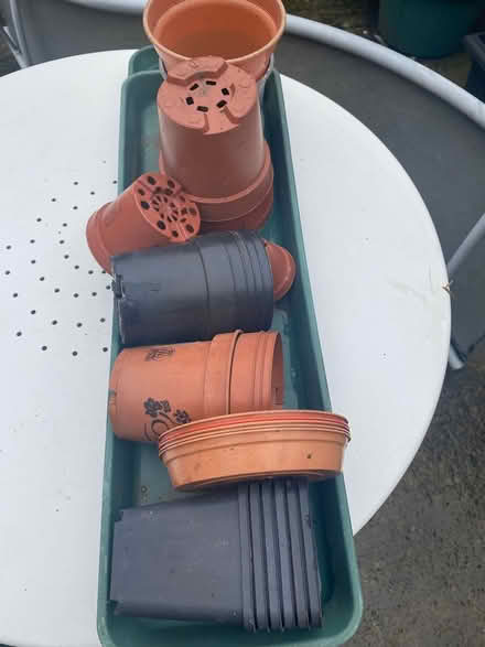 Photo of free Flower Pots (Cheltenham Fairview GL52) #1