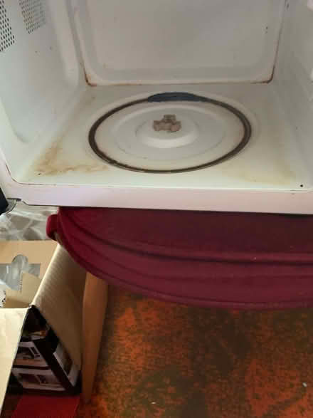 Photo of free small stand alone microwave- working rusty on base of oven. (Little Malvern WR14) #2