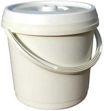 Photo of Nappy bucket (N15 next to Chestnuts Park) #1