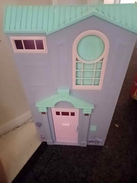 Photo of free Barbie fold out house (Tuckswood NR4) #2