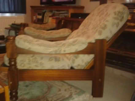 Photo of free Three-piece suite - needs some TLC (SL4 Winkfield) #2