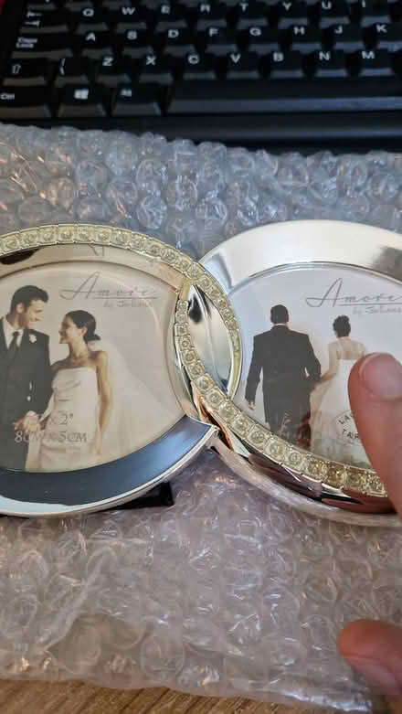Photo of free Photo Frame (Horsham Station) #3