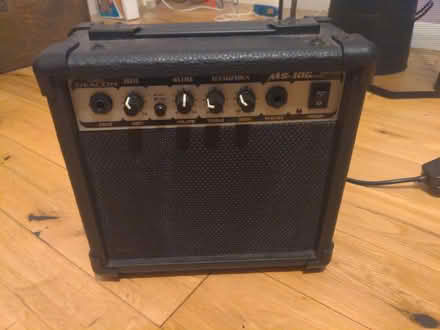Photo of free Starter guitar amp (Gosforth NE3) #1