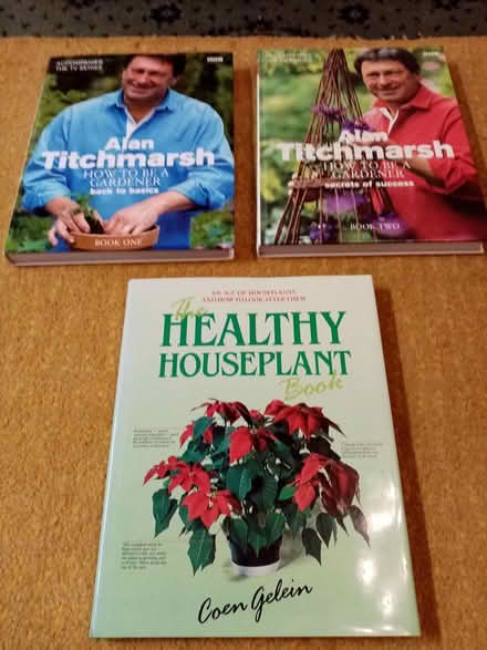 Photo of free Gardening/houseplant books (Dewsbury WF12) #1