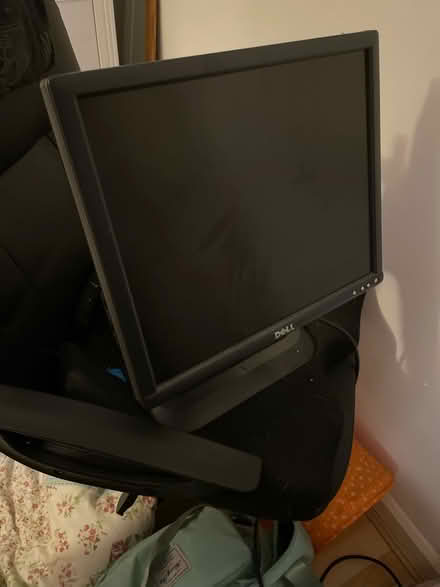 Photo of free Dell Monitor (CV12 9BS) #1