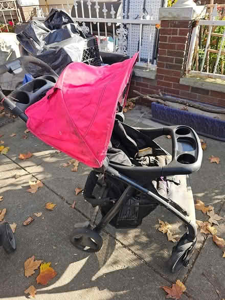 Photo of free Graco Stroller Pick Up (Sunnyside 48th Street) #1