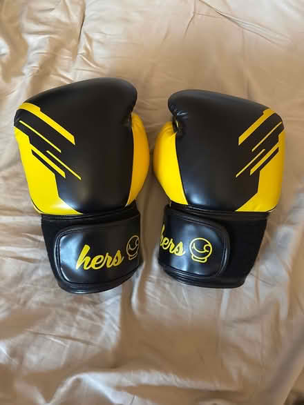 Photo of free Kickboxing gloves and wraps (Markham) #1
