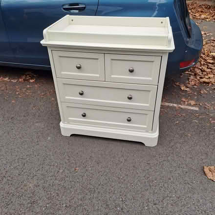 Photo of free Chest of draws (Merton Park SW19) #1