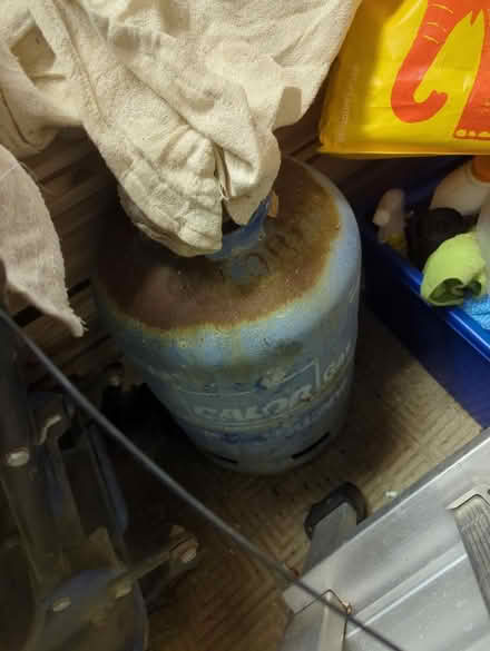 Photo of free Calor gas cylinders 2 X 25kg (Shirley, Southampton.) #2