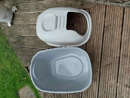 Photo of free Large covered cat litter (Twickenham TW2) #2