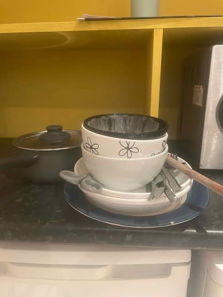 Photo of free Kitchen items (N5 Highbury) #3
