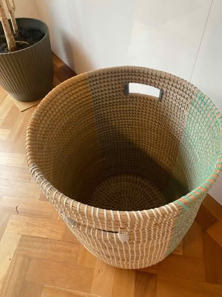 Photo of free Laundry basket (Bromley / Hayes BR2) #3