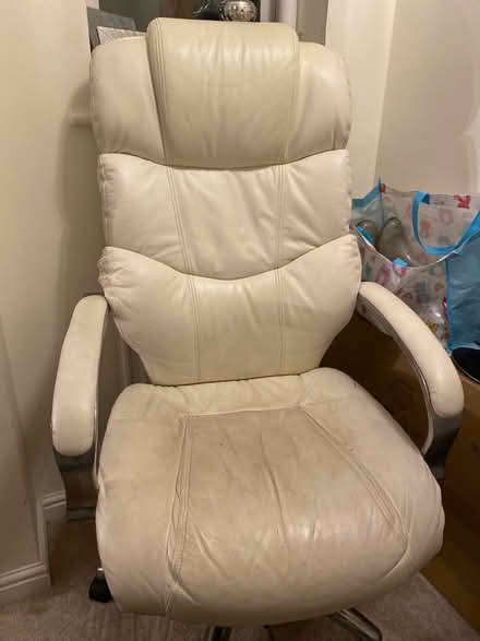 Photo of free Leather seat (RG6) #1