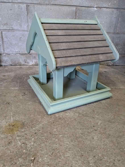 Photo of free Bird Table (Kirkby Lonsdale LA6) #1