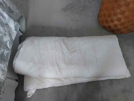Photo of free Kingsize Duvet (Welwyn AL6) #1