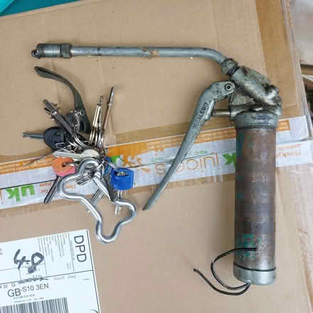 Photo of free Old grease gun (Endcliffe S10) #1