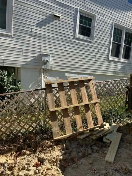 Photo of free Wooden pallet (S. 26th St. & S. Ives St) #1