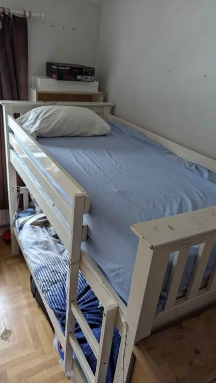 Photo of free Children's bunk beds (King George's Park: SW18 4) #2