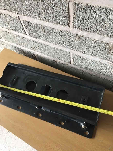 Photo of free Tv bracket (Wentnor SY9) #3