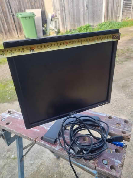 Photo of free PC monitor with cables (EU plug) (EN11 rye house area) #1