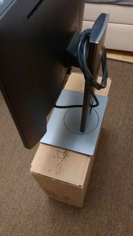 Photo of free Two square Dell monitors P1917S (London N1) #1