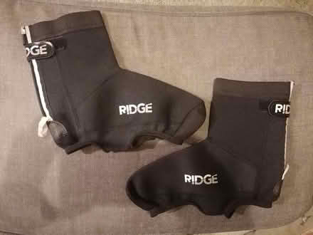 Photo of free Cycling over shoes - never worn (Didcot, Ladygrove, OX11) #1