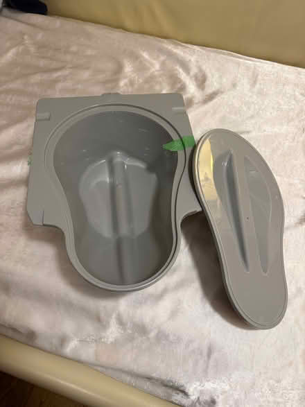 Photo of free Receptacle (Summertown OX2) #1