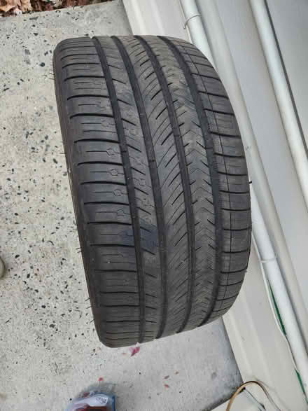 Photo of free high performance Michelin tire (Hazlet, NJ) #1