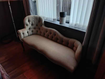 Photo of free Chaise lounge (HX2) #1
