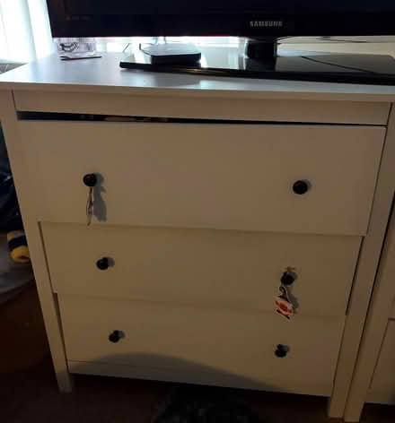 Photo of free White chest of drawers (Llandrindod LD1) #2