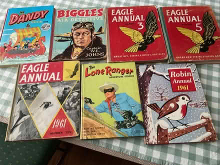 Photo of free Children’s annuals (GU12) #1