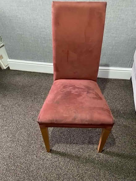 Photo of free 4 x dining chairs (Upton CH2) #1