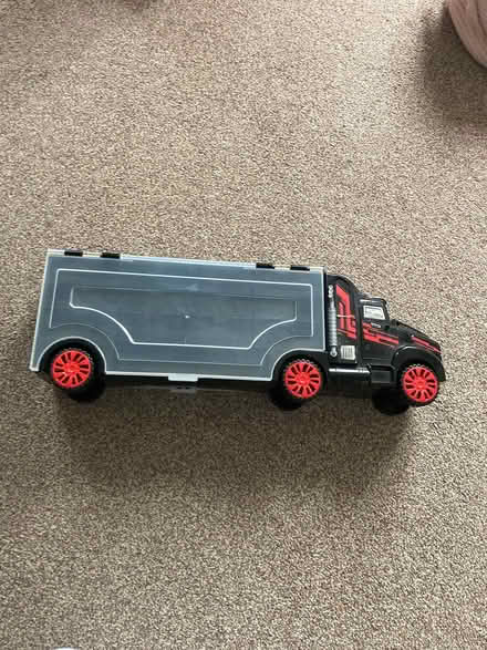 Photo of free Lorry for storing toy cars (TN35 Ore) #1