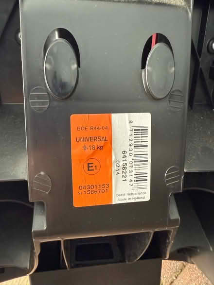 Photo of free Car seat from 1year to 7 years old (New Malden KT3) #2
