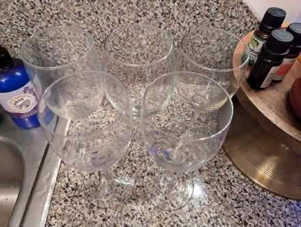 Photo of free 5 wine glasses (Fort Washington MD) #2