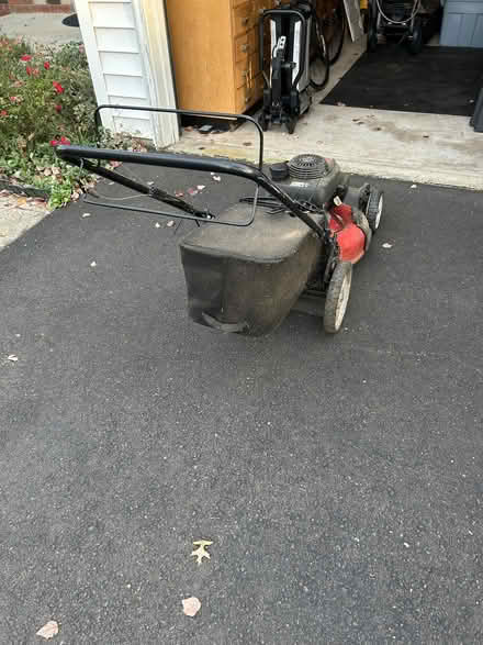 Photo of free Honda Lawn Mower (Perkasie) #3