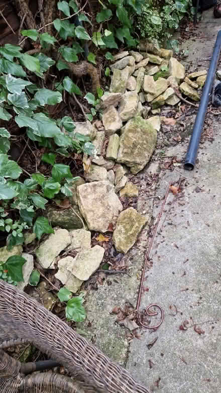 Photo of free Cotswold Rocks (Behind TGIF Granley Gdns) #2