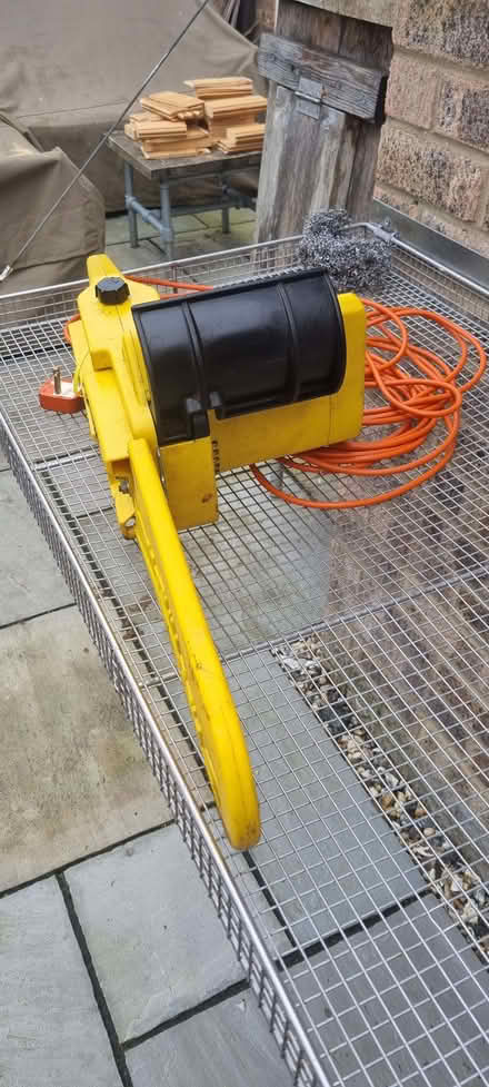 Photo of free McCulloch Electric chainsaw (Caldecott OX14) #1