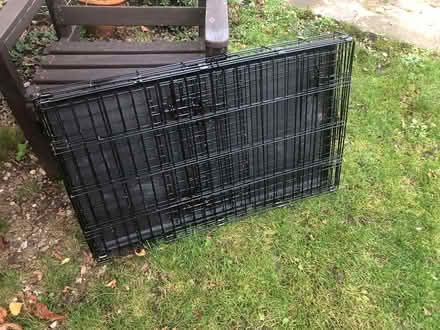 Photo of free Dog Cage 36 x 22 x 24 inches (Whaley Thorns NG20) #2