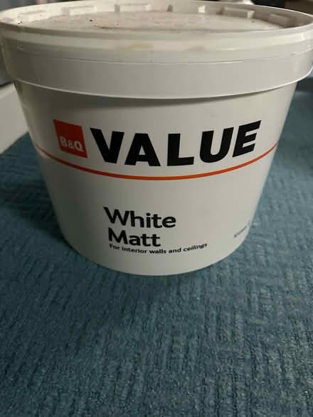 Photo of free White paint 10l (B26) #1
