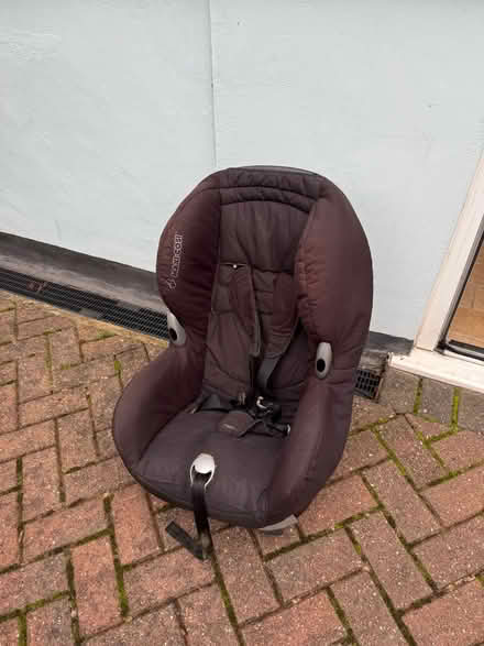 Photo of free Car seat from 1year to 7 years old (New Malden KT3) #3
