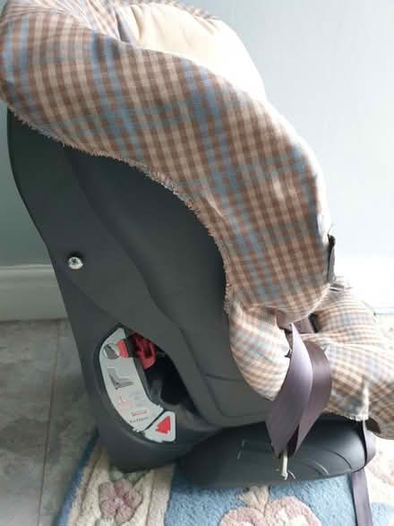 Photo of free Car seat age 4+ (Preston) #2