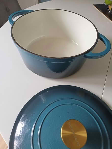 Photo of free Cast iron casserole dish (Ellesmere Port CH65) #2