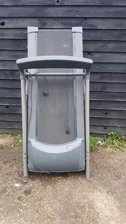 Photo of free Walking/Running Machine (Horndon On The Hill SS17) #1