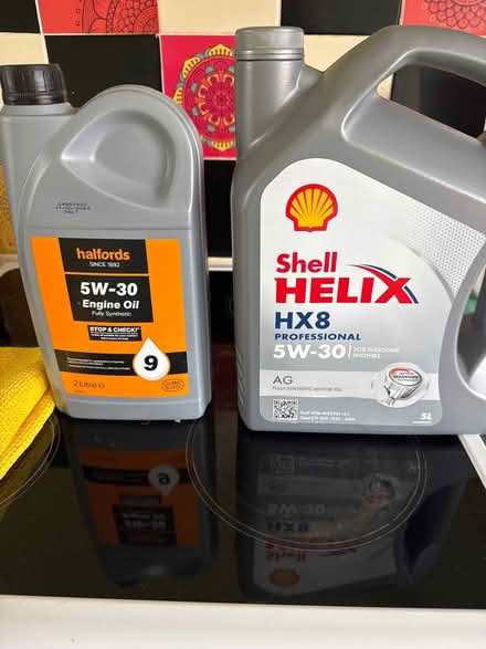 Photo of free Car oil (Llnyclys) #1